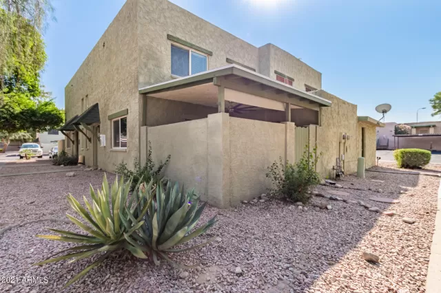 MLS: 6294750 Condo For Sale