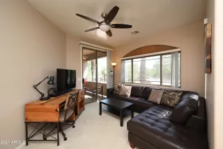 Photo #6: 6294941 Listing 