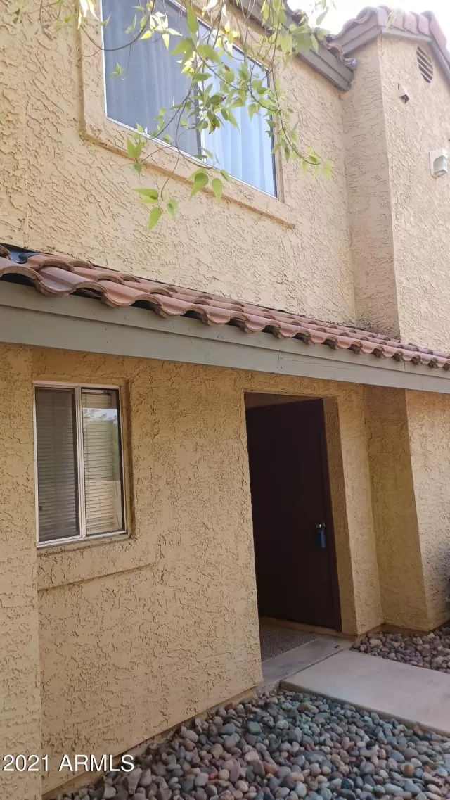 MLS: 6294959 Condo For Sale