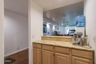 Photo #6: 6295053 Listing