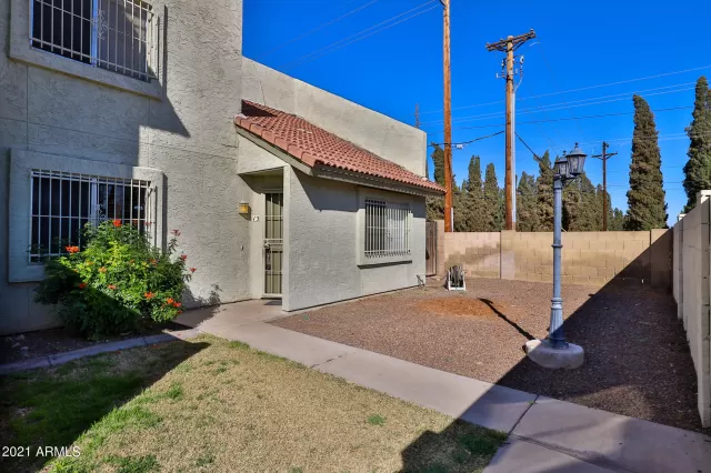 MLS: 6295346 Condo For Sale