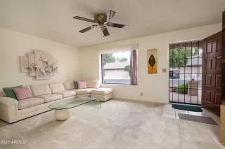 Photo #2: 6295574 Listing 