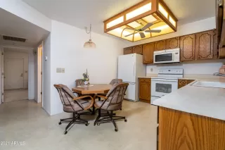 Photo #3: 6295574 Listing 