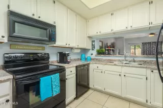 Photo #2: 6295686 Listing 