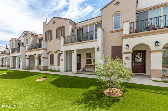 MLS: 6295758 Condo For Sale