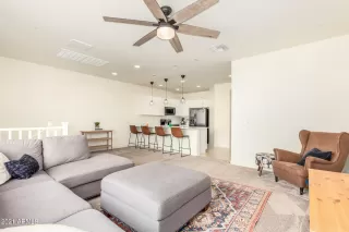 Photo #5: 6295758 Listing