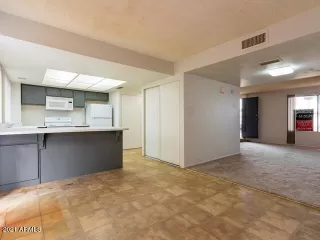 Photo #4: 6295927 Listing