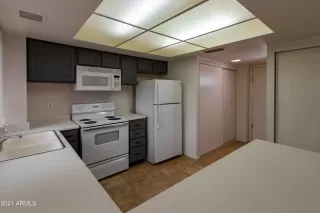 Photo #6: 6295927 Listing