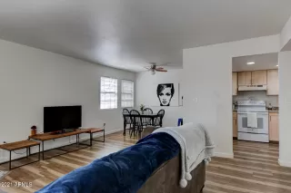 Photo #2: 6296082 Listing