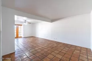 Photo #3: 6296173 Listing