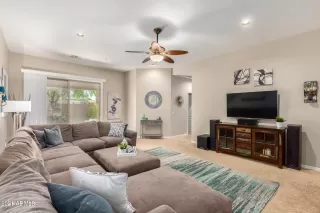 Photo #2: 6297398 Listing 