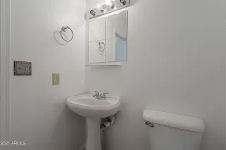 Photo #5: 6297709 Listing