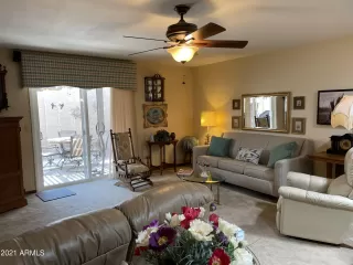 Photo #6: 6297718 Listing