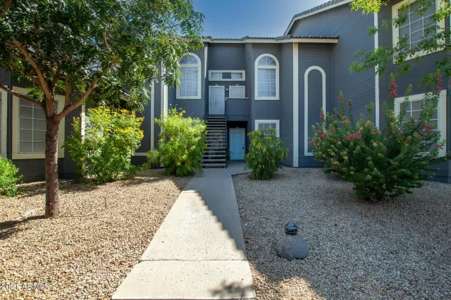 MLS: 6297826 Condo For Sale