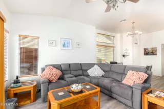 Photo #3: 6297964 Listing 