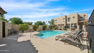 Photo #5: 6297984 Listing