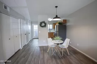 Photo #6: 6298006 Listing