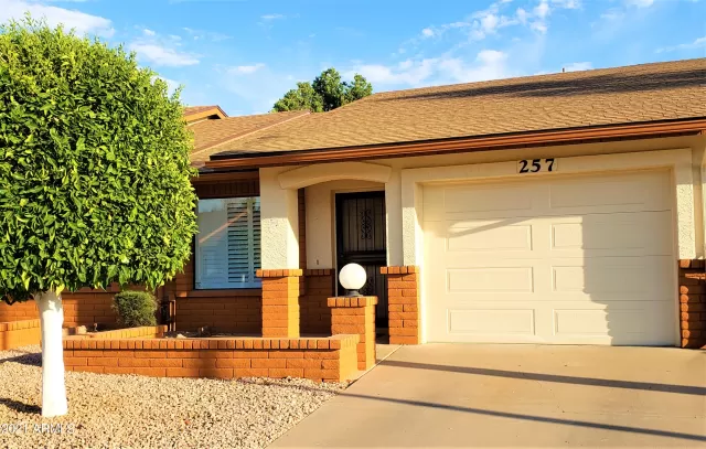 MLS: 6298046 Condo For Sale