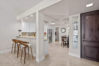 Photo #3: 6298175 Listing 