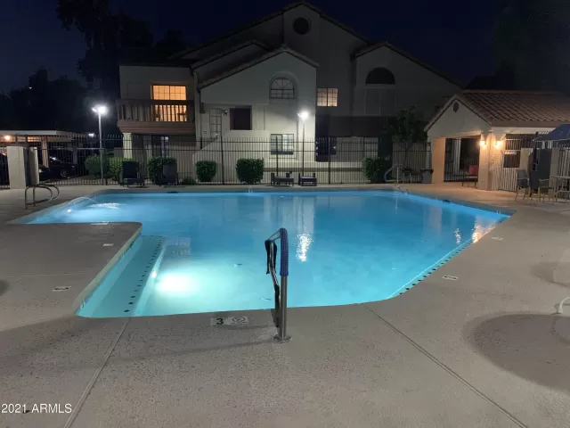 MLS: 6298260 Condo For Sale