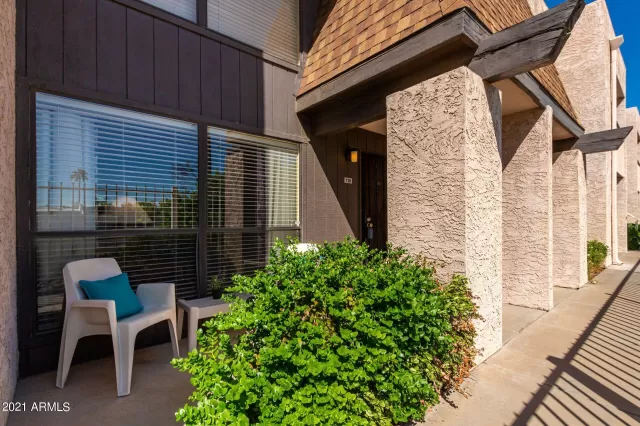 MLS: 6298279 Condo For Sale