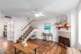 Photo #4: 6298316 Listing