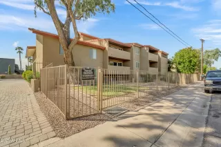 Photo #1: 6298336 Listing