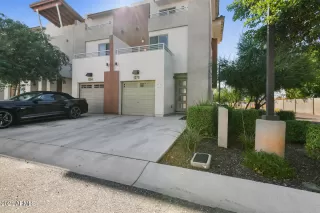 Photo #3: 6298388 Listing