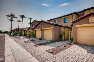 Photo #3: 6298493 Listing