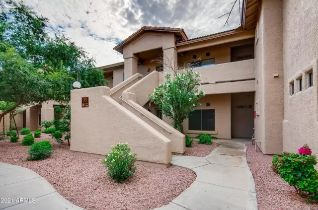 MLS: 6298568 Condo For Sale