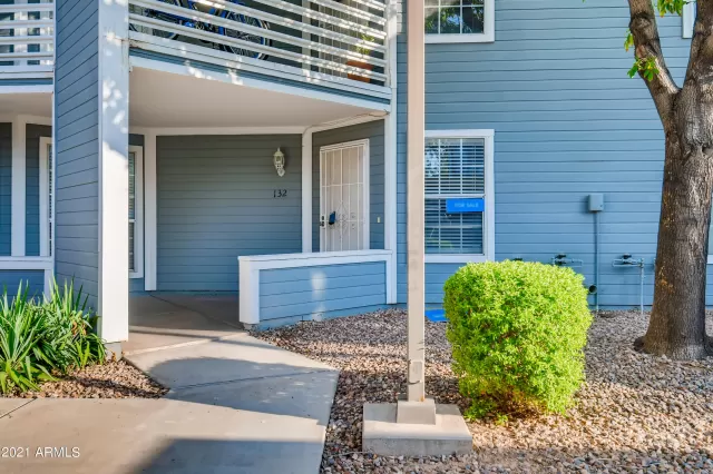 MLS: 6298622 Condo For Sale