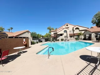 Photo #1: 6298643 Listing 