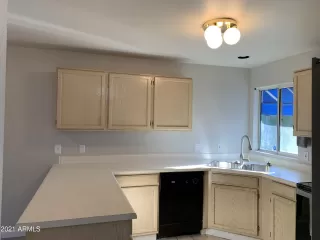 Photo #3: 6298739 Listing