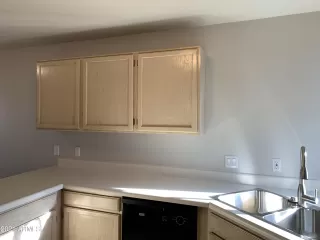 Photo #6: 6298739 Listing