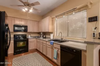 Photo #3: 6298758 Listing