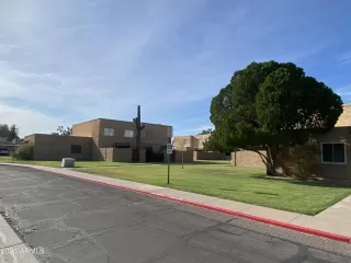 Photo #4: 6298800 Listing