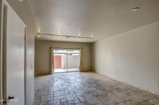 Photo #5: 6298811 Listing 