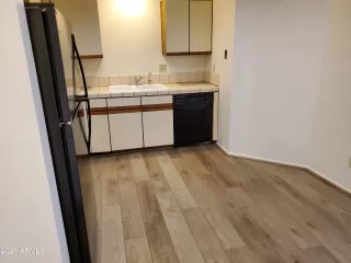 Photo #3: 6298907 Listing