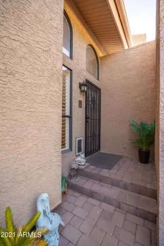 Photo #2: 6298986 Listing