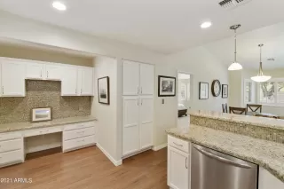 Photo #4: 6299204 Listing