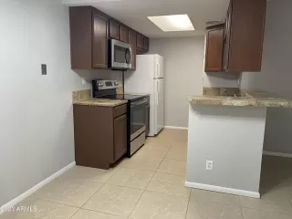 Photo #4: 6299214 Listing