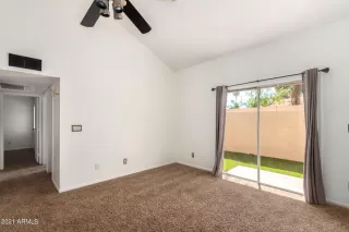 Photo #6: 6299252 Listing