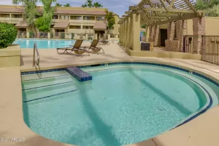 Photo #3: 6299274 Listing