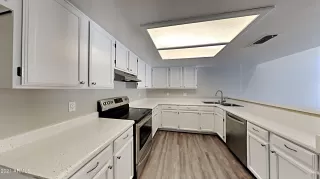 Photo #2: 6299670 Listing 