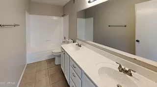 Photo #5: 6299670 Listing 