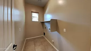 Photo #6: 6299758 Listing