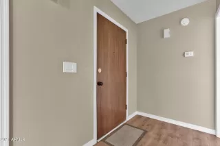 Photo #4: 6300174 Listing 