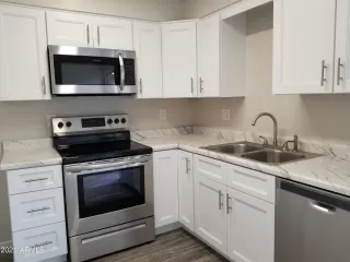 Photo #1: 6300315 Listing