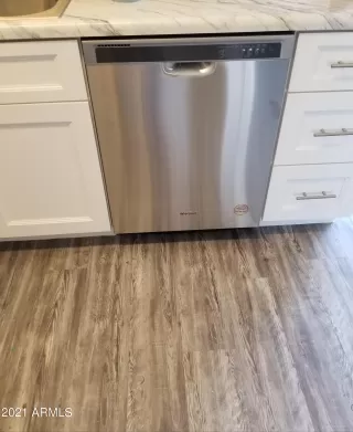 Photo #4: 6300315 Listing