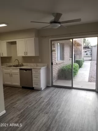 Photo #6: 6300315 Listing